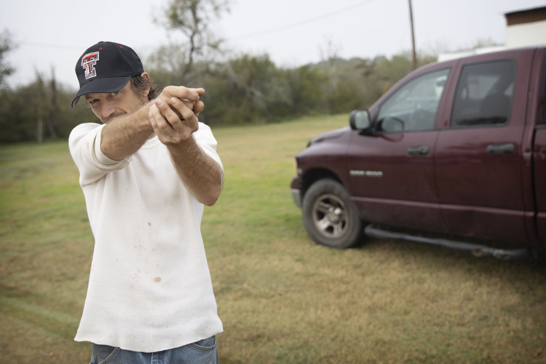 Thomaston man shot with pressurized pepper spray in the eye